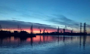 Read more about the article Container History | The History of Shipping Containers Explained